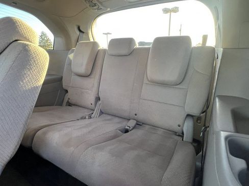 Used 2016 Honda Odyssey SE image 29