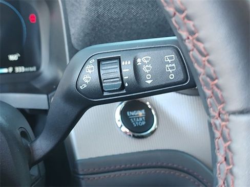 Used 2025 Ford Explorer Active w/ Active Comfort Package image 25