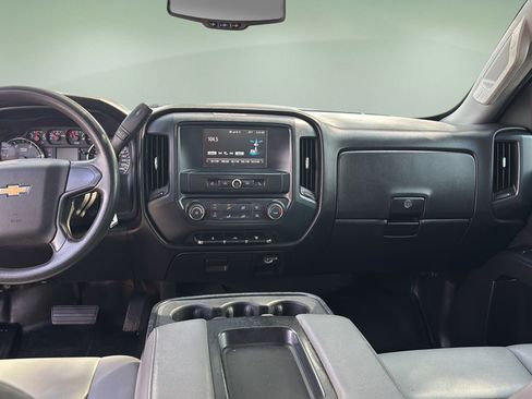 Used 2017 Chevrolet Silverado 3500 W/T w/ WT Convenience Package RWD image 9