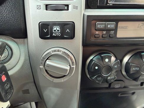 Used 2008 Toyota 4Runner Sport image 28