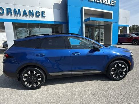 Used 2024 Kia Sportage X-Line w/ X-Line Premium Package image 3