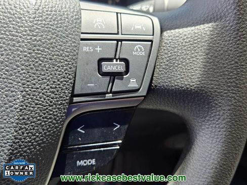 Used 2025 Toyota Camry LE FWD image 27