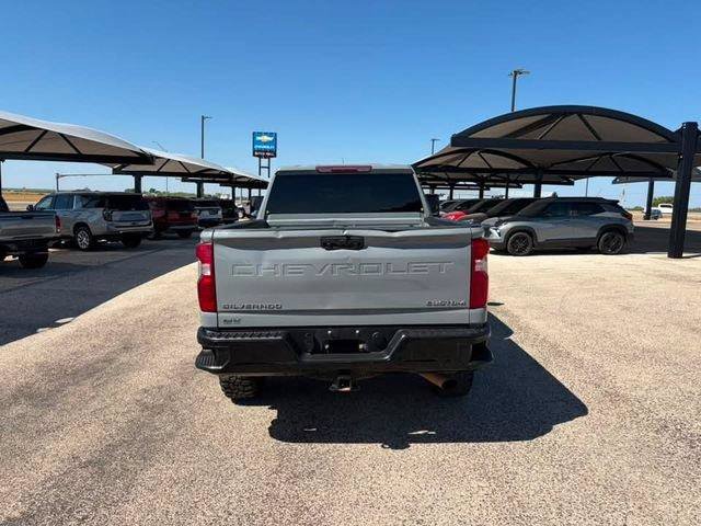 Used 2024 Chevrolet Silverado 2500 Custom w/ Custom Convenience Package AWD/4WD image 6