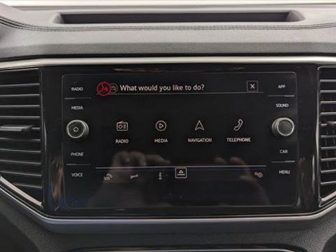 Used 2023 Volkswagen Atlas Cross Sport SE image 33