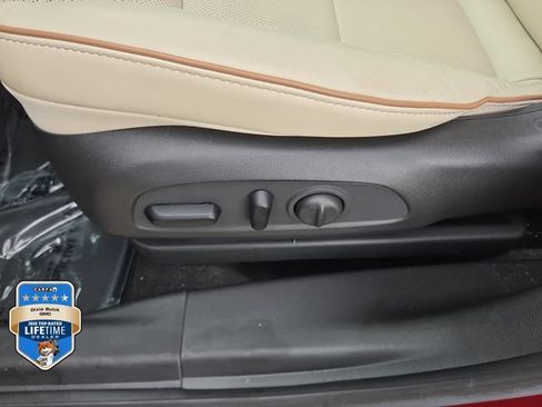 Certified 2024 Buick Encore GX Avenir FWD image 17