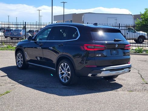 Used 2022 BMW X5 xDrive40i w/ Premium Package image 6