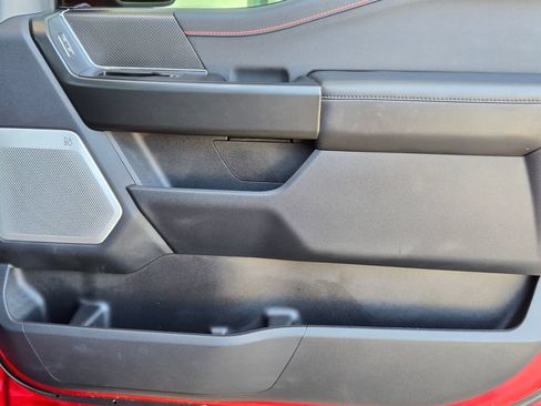 Used 2025 Ford F150 Raptor AWD/4WD image 30