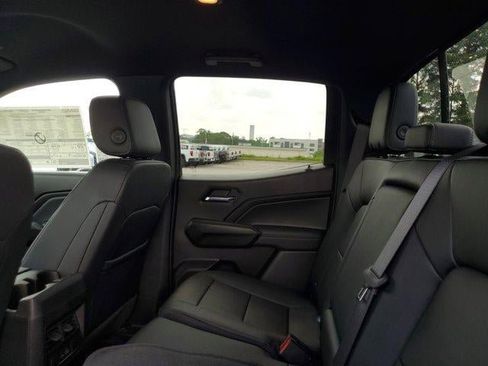 New 2026 GMC Canyon Elevation w/ Convenience Package RWD image 10
