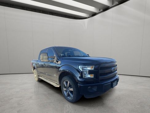 Used 2016 Ford F150 XLT w/ Equipment Group 302A Luxury image 4