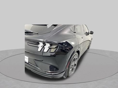 Used 2021 Ford Mustang Mach-E GT AWD/4WD image 29