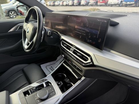 Used 2024 BMW 430i xDrive Coupe w/ Premium Package image 31