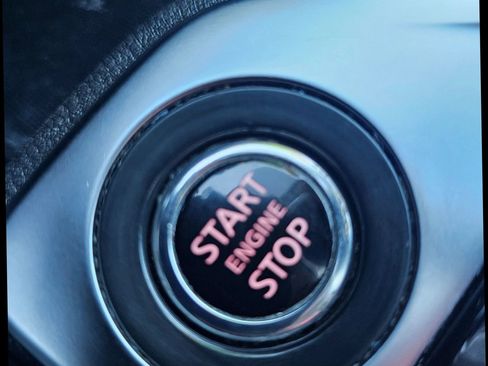 Used 2021 Nissan Sentra SV image 21