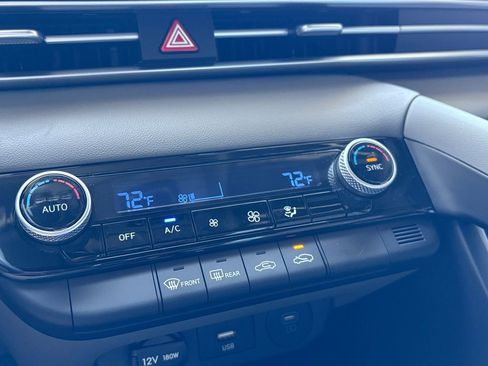 New 2026 Hyundai Elantra Sport FWD image 23