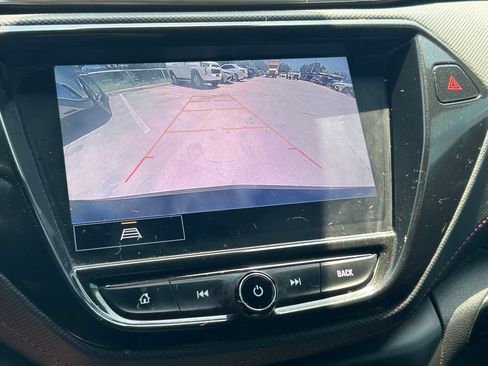 Used 2023 Chevrolet TrailBlazer RS w/ Sun and Liftgate Package FWD image 35