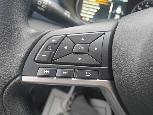 New 2025 Nissan Versa SV w/ Trunk Package image 14