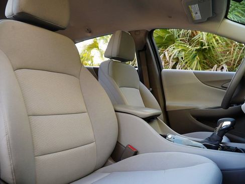 Used 2022 Chevrolet Malibu LS FWD image 14