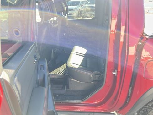 Used 2024 Nissan Frontier PRO-4X w/ Pro Premium Package image 21