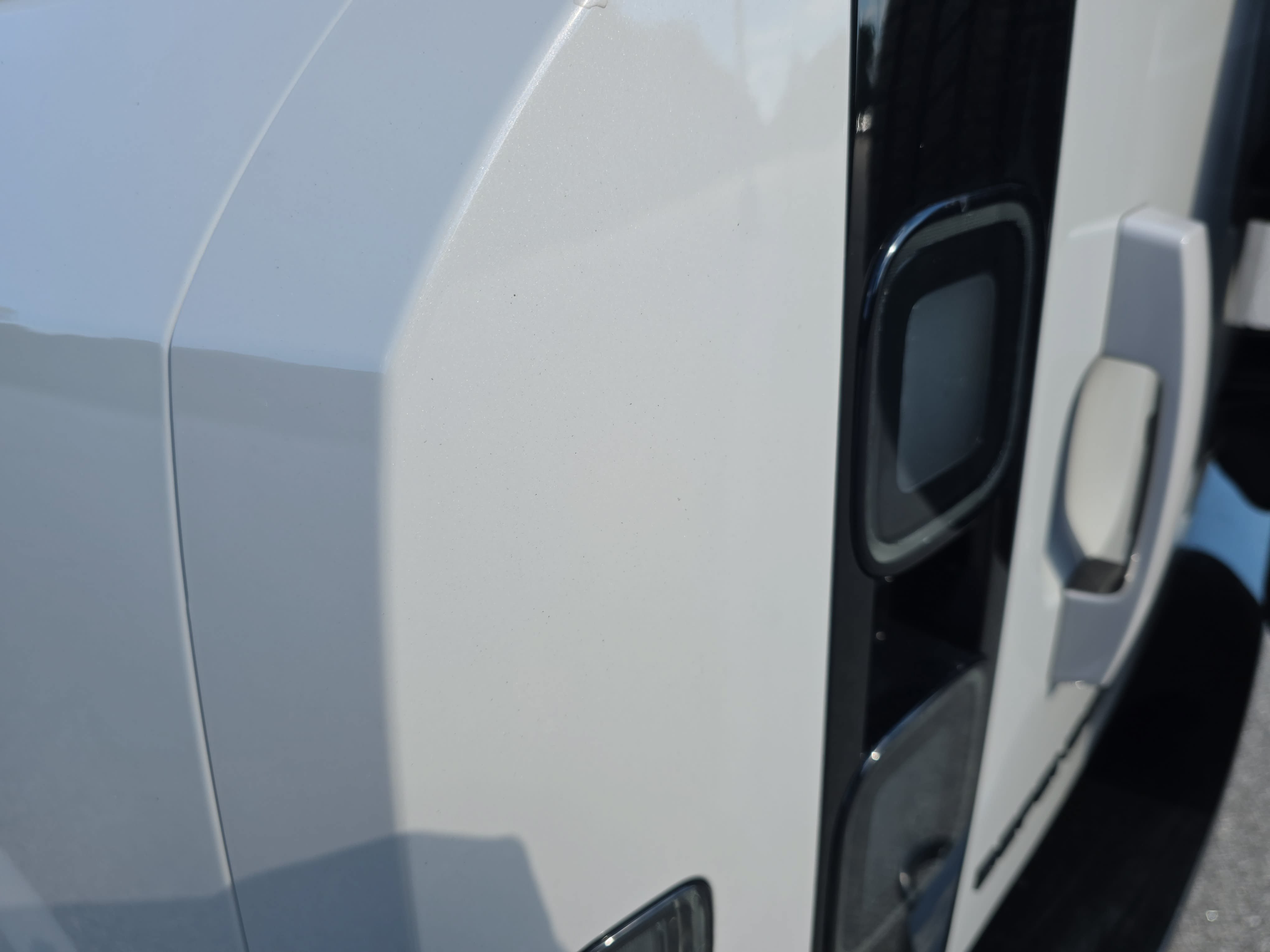 New 2026 Land Rover Defender 110 X-Dynamic SE AWD/4WD image 34