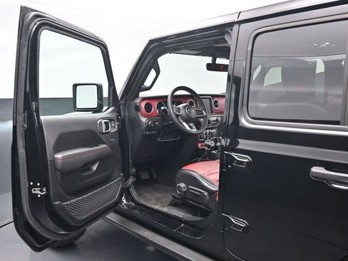 Used 2023 Jeep Wrangler Unlimited Rubicon 4xe AWD/4WD image 9