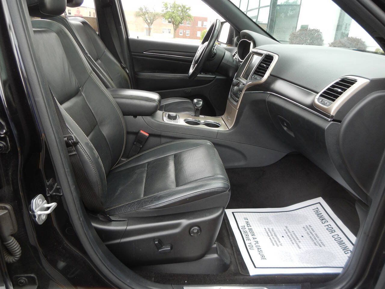 Used 2015 Jeep Grand Cherokee Limited w/ Luxury Group II AWD/4WD image 39