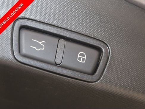 Used 2024 Alfa Romeo Stelvio Ti AWD/4WD image 48