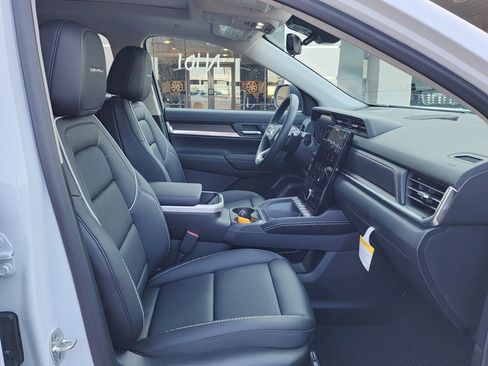 New 2026 GMC Terrain Denali image 40