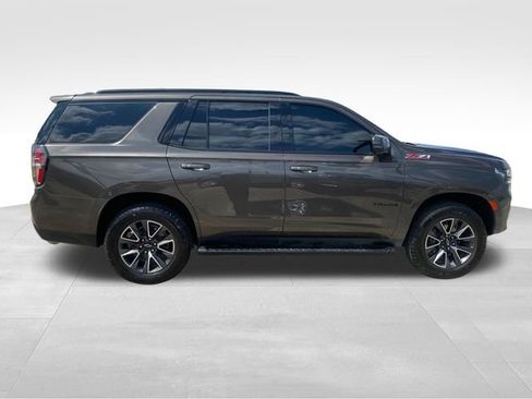 Used 2021 Chevrolet Tahoe Z71 w/ Z71 Signature Package AWD/4WD image 8