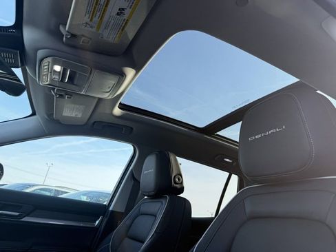 New 2026 GMC Terrain Denali image 24