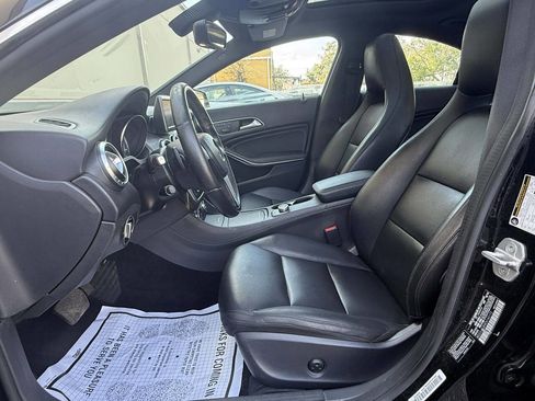 Used 2014 Mercedes-Benz CLA 250 4MATIC image 19