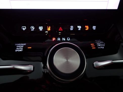 New 2026 Jeep Grand Wagoneer Summit AWD/4WD image 36