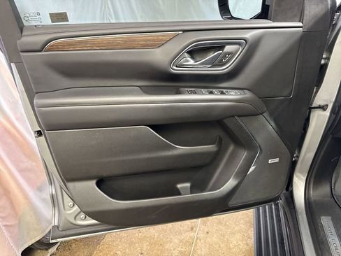 Certified 2023 Chevrolet Tahoe High Country w/ Premium Package 2 image 26