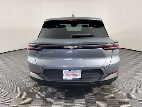 New 2026 Chevrolet Equinox EV LT image 10