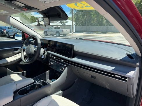 Used 2025 Hyundai Sonata SEL FWD image 28