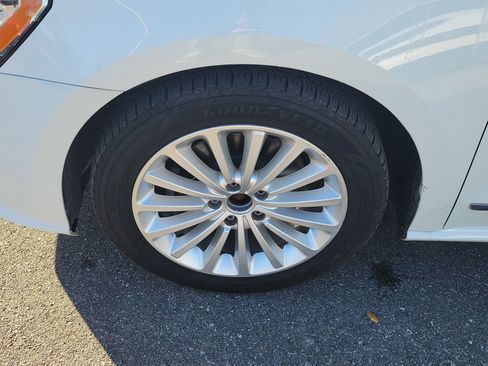 Used 2016 Volkswagen Passat 1.8T SE w/ Lighting Package image 36