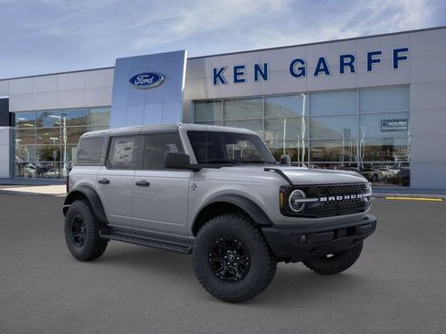 New 2026 Ford Bronco Outer Banks AWD/4WD image 8