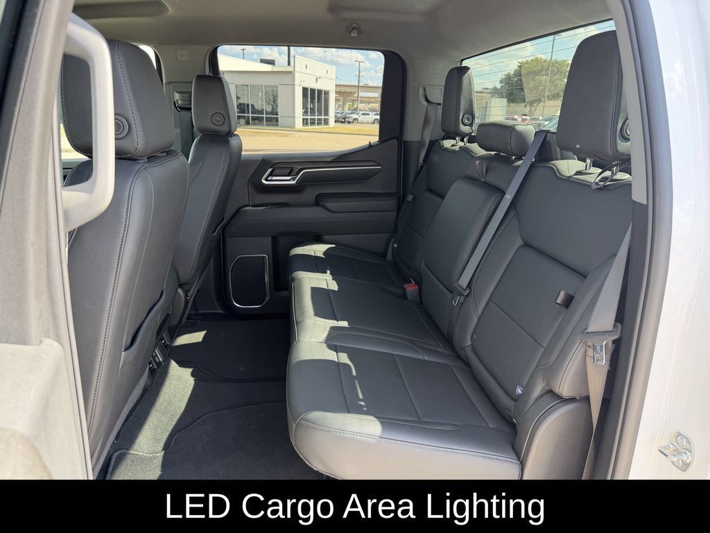 Used 2026 GMC Sierra 1500 SLT RWD image 32