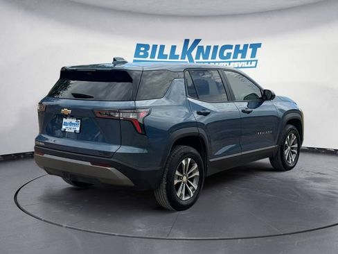 Used 2025 Chevrolet Equinox LT w/ Safety and Technology Package FWD image 5
