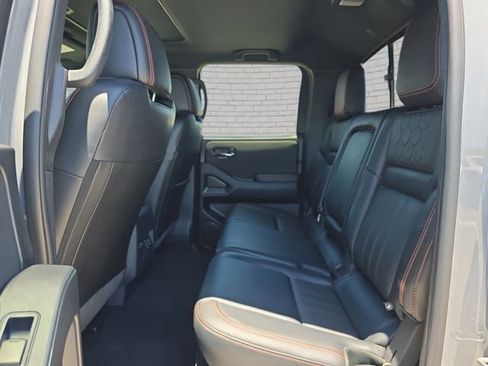 Used 2023 Nissan Frontier Pro-X w/ Pro-X Premium Package RWD image 14