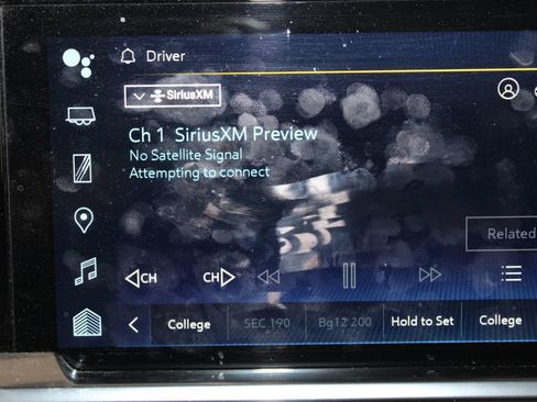 Used 2023 Chevrolet Silverado 1500 LT AWD/4WD image 27