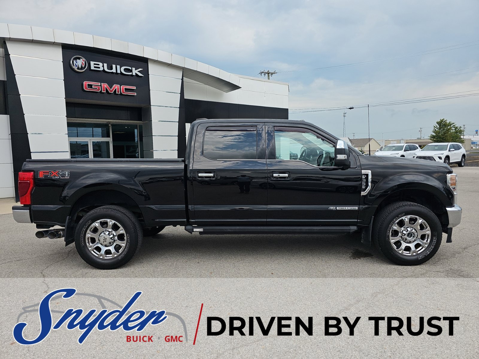 Used 2022 Ford F350 King Ranch w/ King Ranch Ultimate Package AWD/4WD image 36