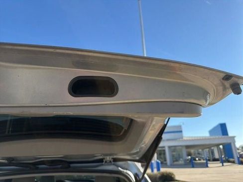 Used 2019 Toyota Highlander LE image 34