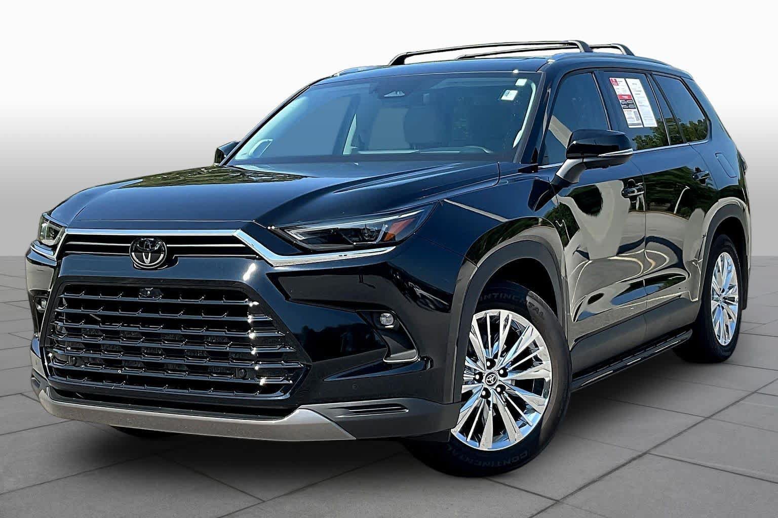 Used 2025 Toyota Grand Highlander AWD image 1