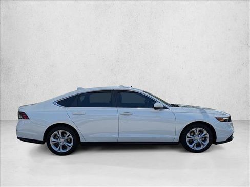 Used 2023 Honda Accord LX image 4