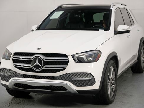 Used 2020 Mercedes-Benz GLE 350 4MATIC w/ Premium Package image 53