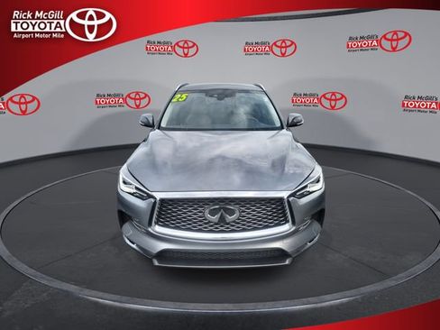 Used 2025 INFINITI QX50 Luxe AWD/4WD image 3