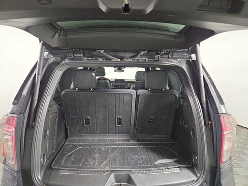 Used 2022 Chevrolet Tahoe Z71 image 33