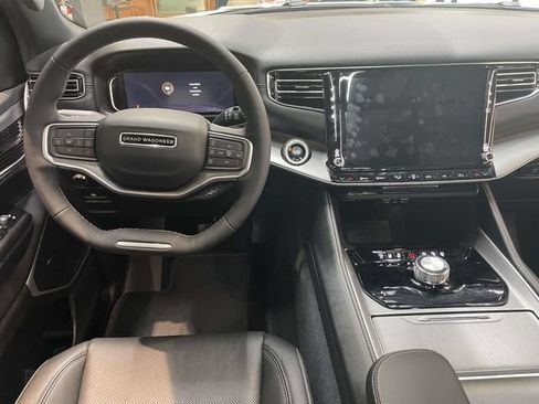 Used 2026 Jeep Grand Wagoneer 2WD w/ Premium Group I image 13
