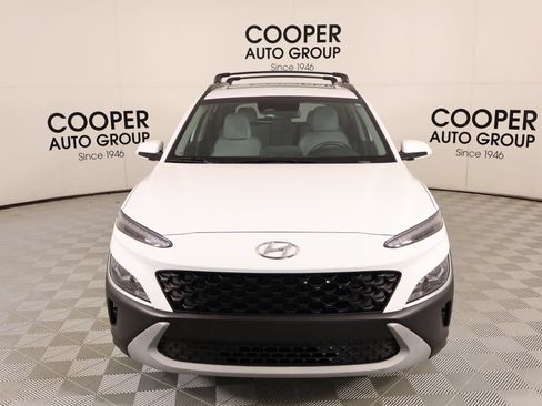 Used 2023 Hyundai Kona SEL w/ Convenience Package FWD image 9