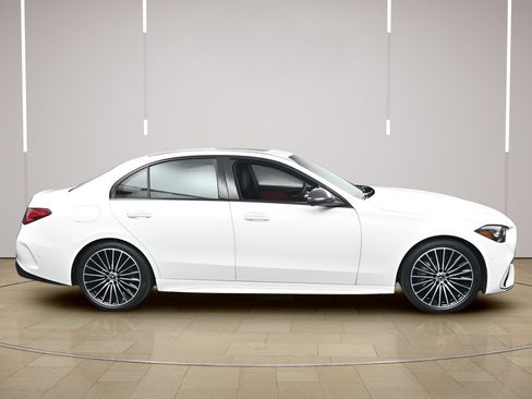 Used 2024 Mercedes-Benz C 300 Sedan image 23