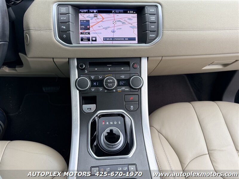 Used 2012 Land Rover Range Rover Evoque Pure Premium AWD/4WD image 17